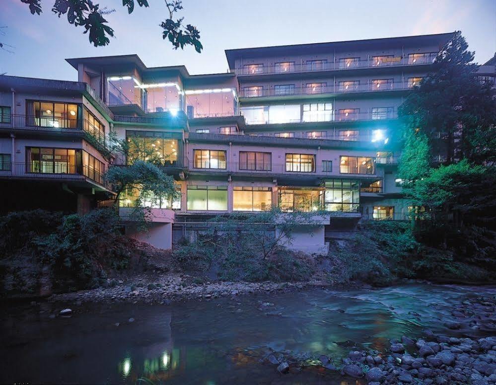 Yamanaka Onsen Shirasagiyu Tawaraya Hotel Kaga  Bagian luar foto