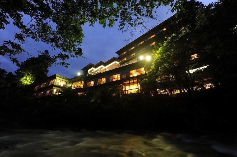 Yamanaka Onsen Shirasagiyu Tawaraya Hotel Kaga  Bagian luar foto